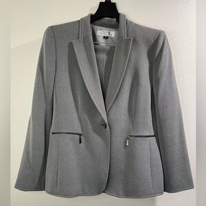NWT Women’s TAHARI 2 piece Suit in Grey size 12P Blazer and suit pants